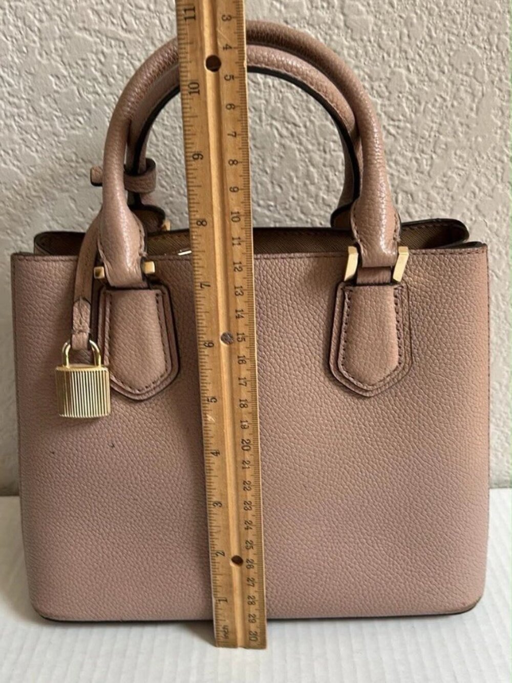 Michael Kors Adele Love Leather Shoulder Bag - Mauve / Old Rose - Picture 8 of 13